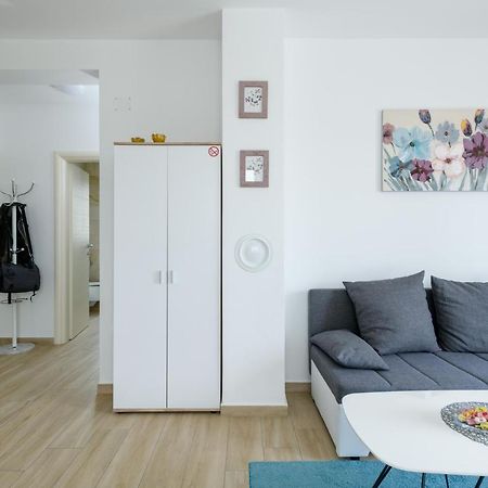 Apartment Kate Pula Exterior foto